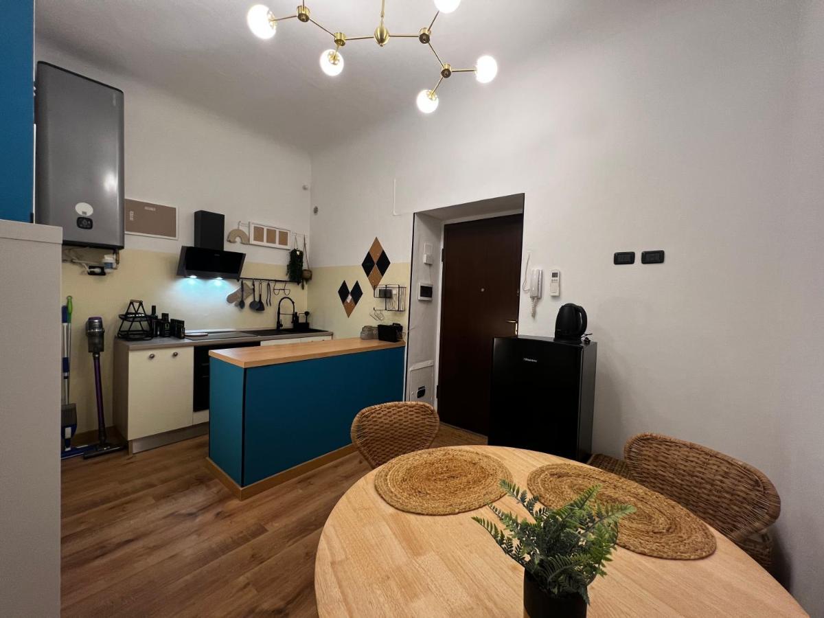 Regina Ai Navigli - Sky Tv, Wifi And Breakfast Box * Milan