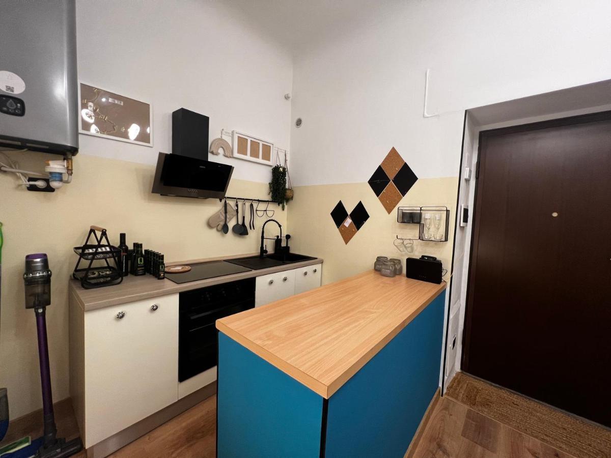 Regina Ai Navigli - Sky Tv, Wifi And Breakfast Box Mailand